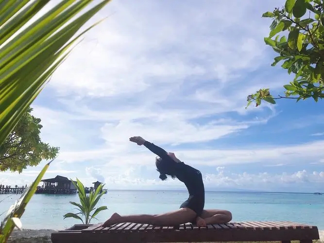 Paper yoga pictures